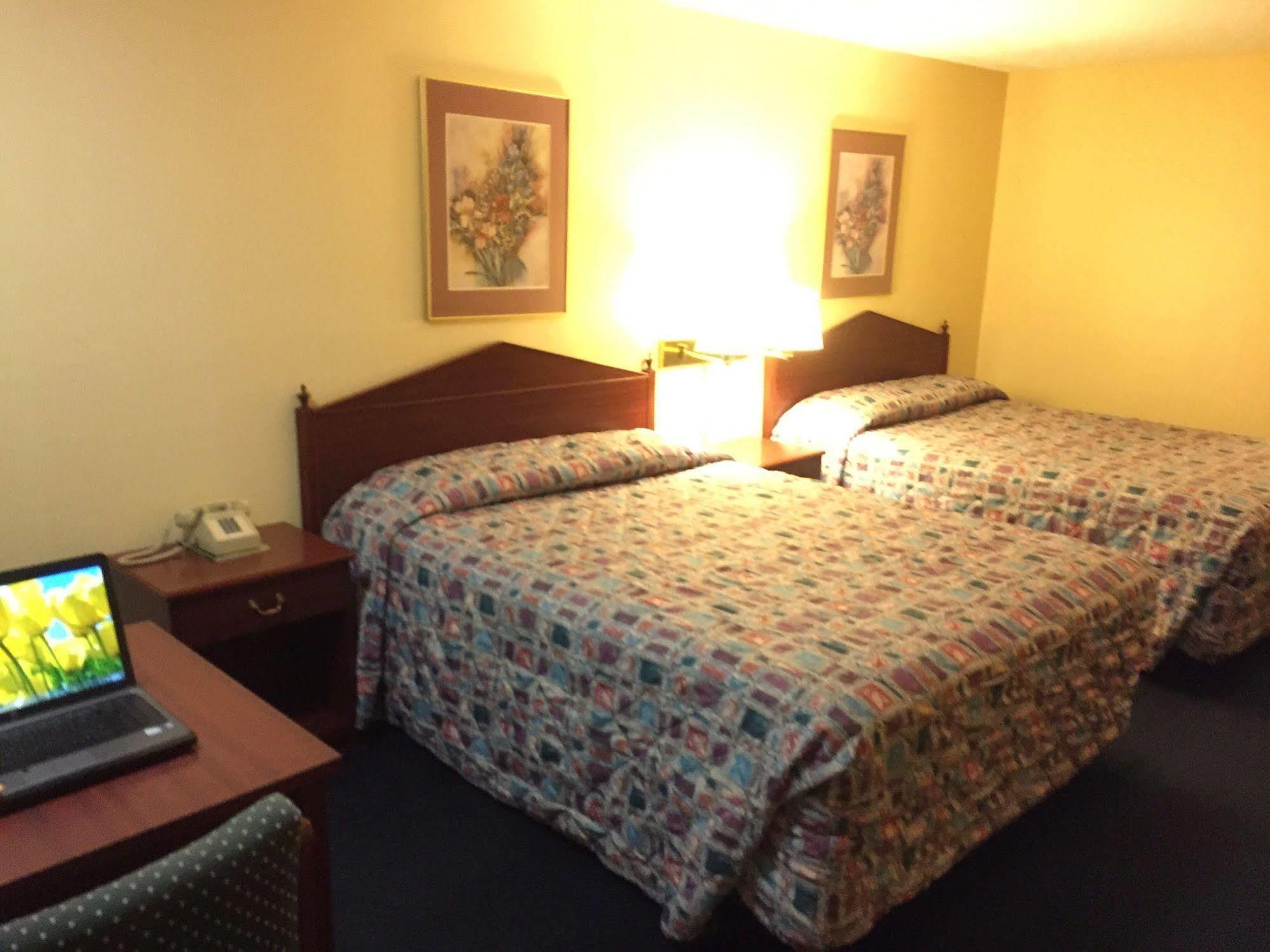 Stagecoach Inn Motel Molalla Экстерьер фото
